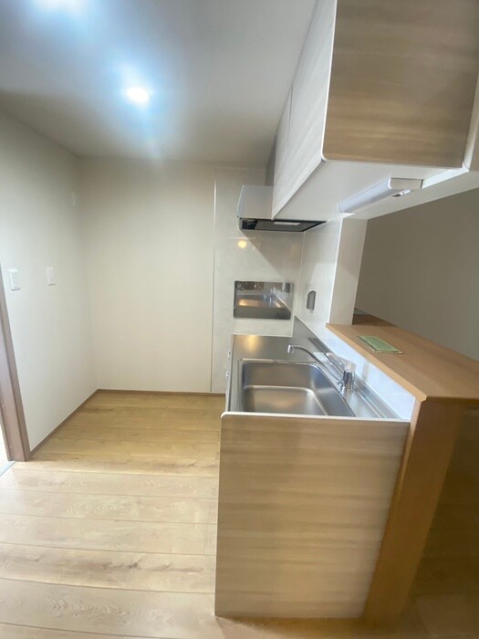 物件内観写真18　(廊下)