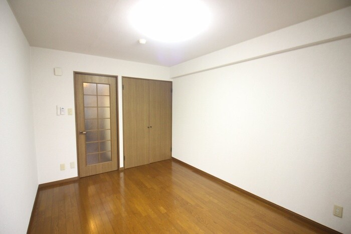 物件内観写真5　(居室)