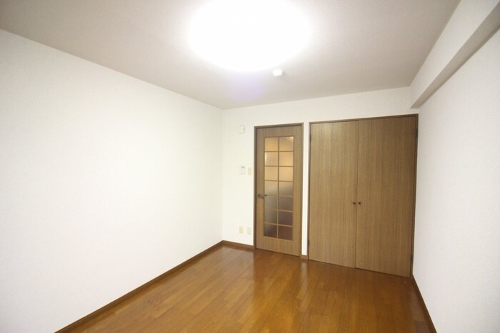 物件内観写真6　(居室)