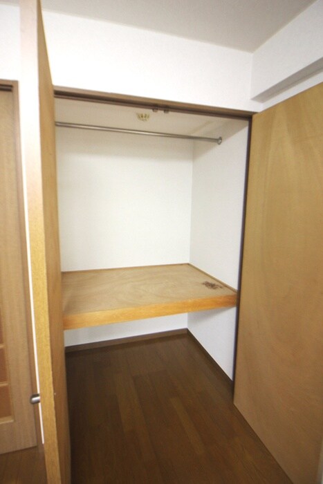 物件内観写真9　(収納)