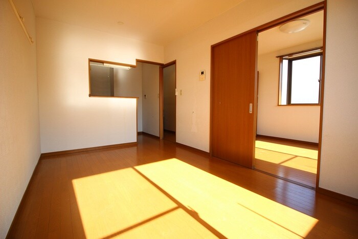 物件内観写真7　(居室)