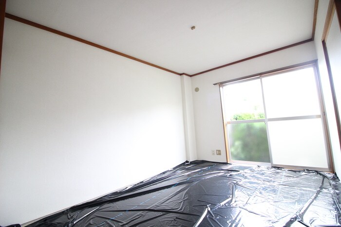 物件内観写真5　(居室)