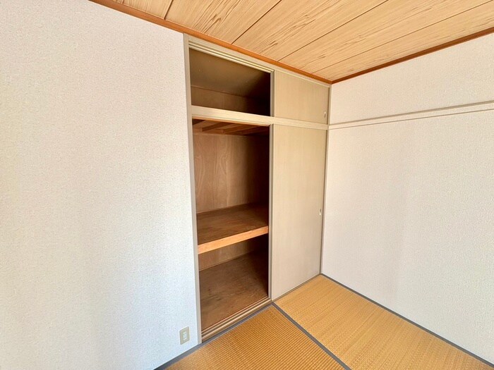物件内観写真11　(収納)