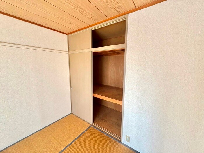 物件内観写真11　(収納)
