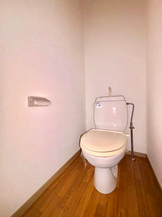 物件内観写真15　(トイレ)