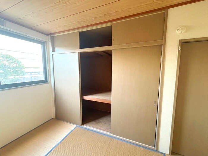 物件内観写真10　(収納)