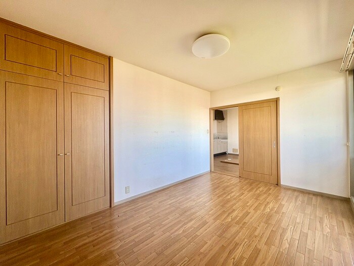 物件内観写真7　(居室)