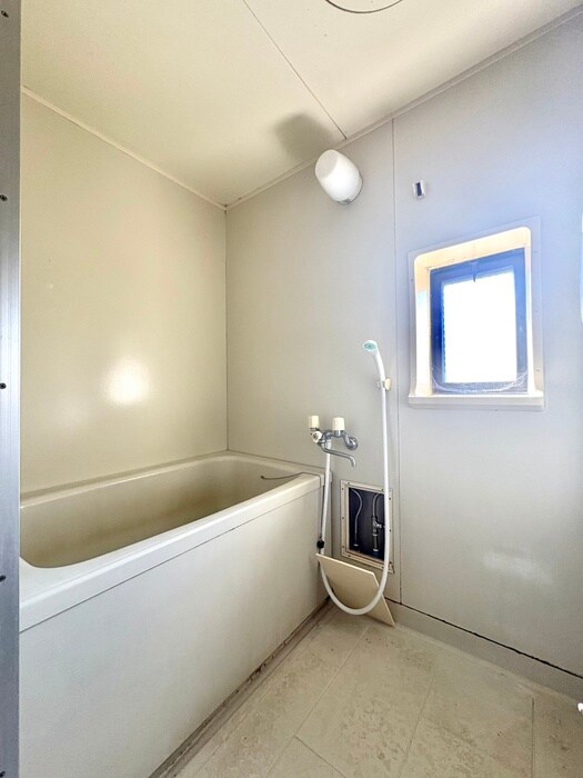 物件内観写真12　(バス／シャワールーム等)