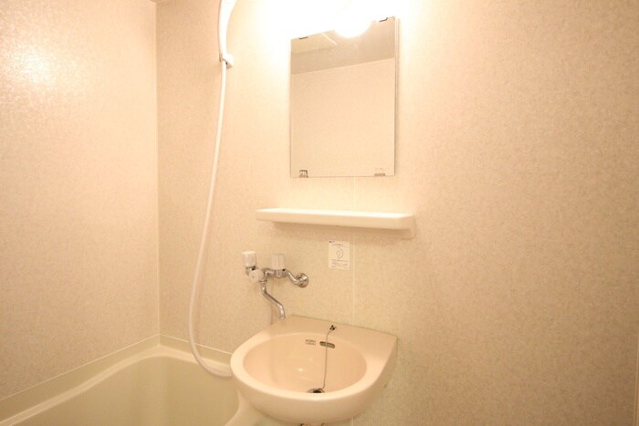 物件内観写真12　(洗面)