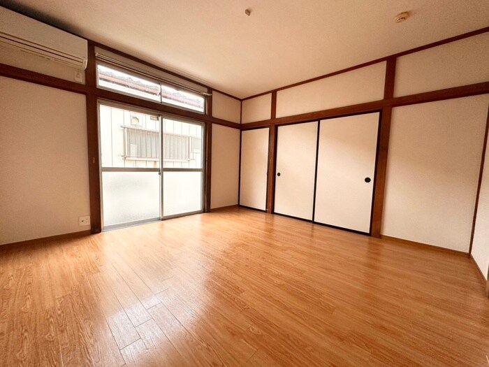 物件内観写真7　(居室)