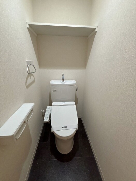 物件内観写真10　(トイレ)