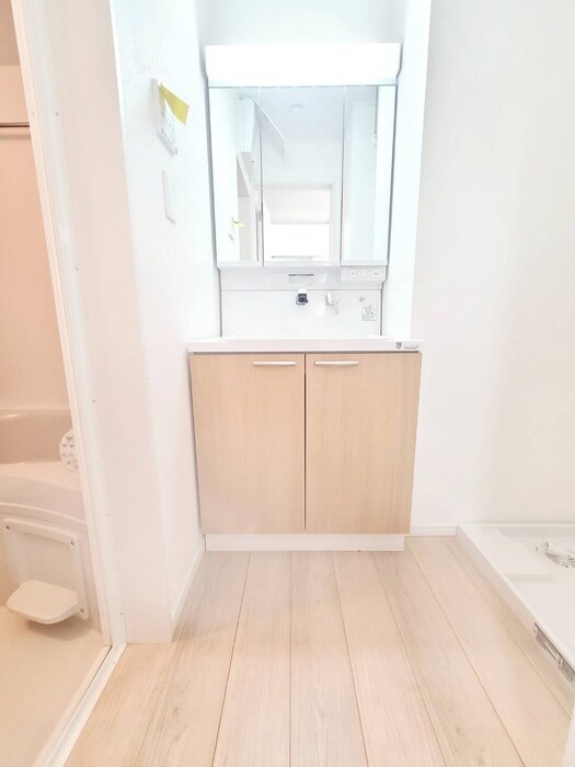 物件内観写真11　(洗面)