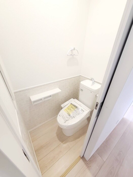 物件内観写真15　(トイレ)