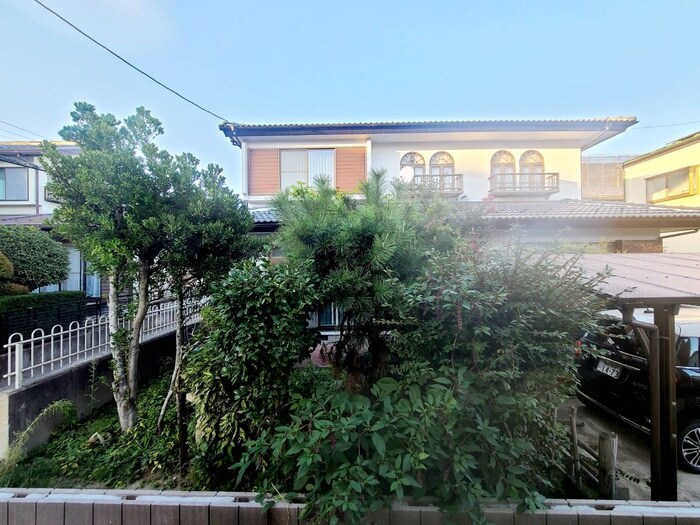 物件内観写真22　(室内からの展望)