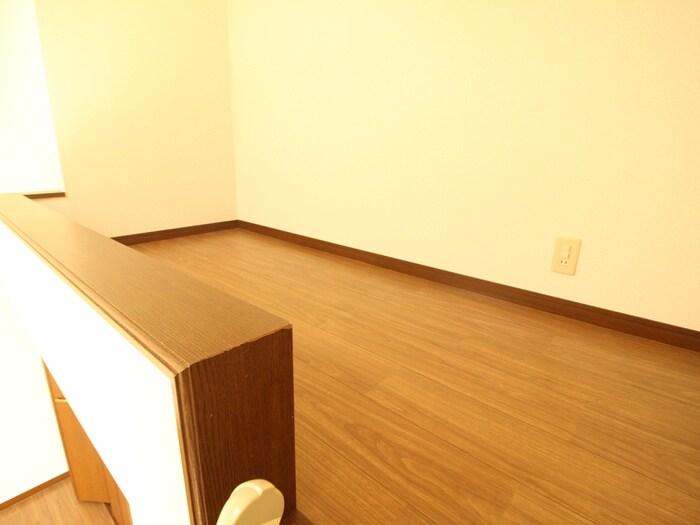 物件内観写真11　(ロフト)