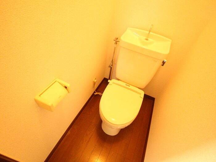 物件内観写真15　(トイレ)