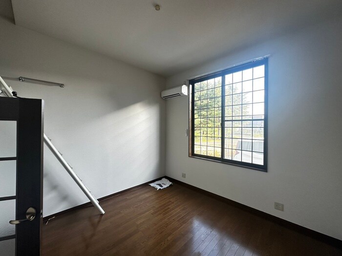 物件内観写真17　(居室)