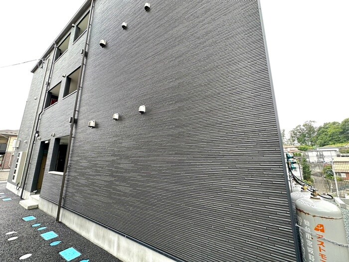 物件外観写真6　(外観写真)