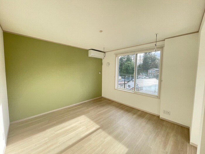 物件内観写真18　(居室)