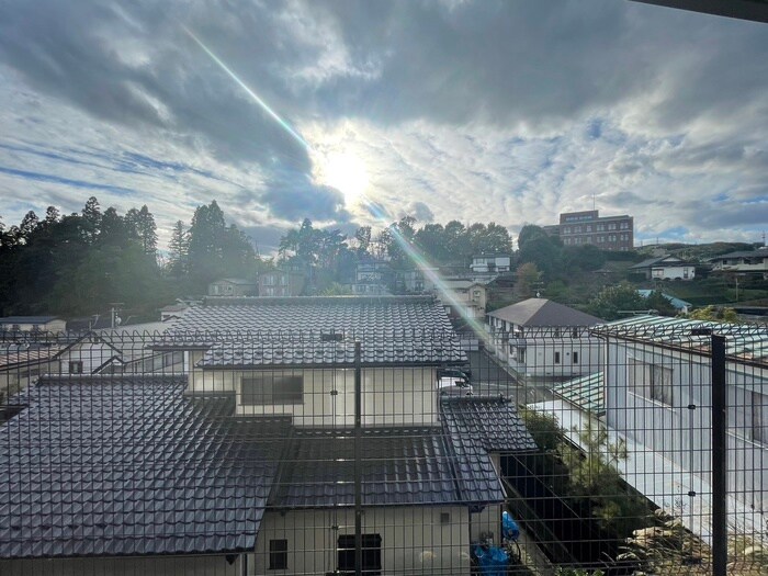 物件内観写真22　(室内からの展望)