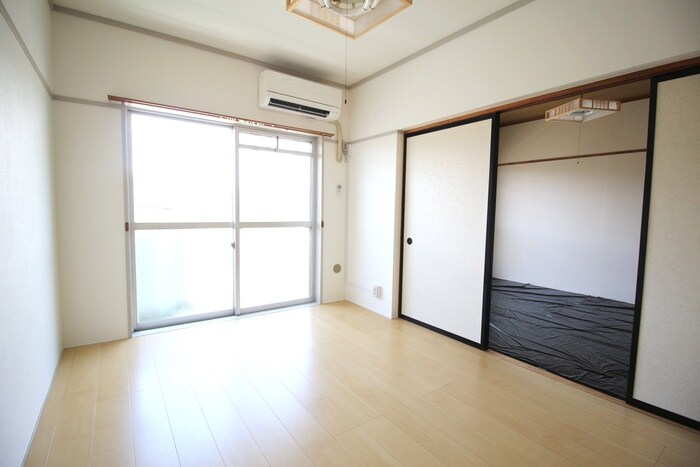 物件内観写真7　(居室)