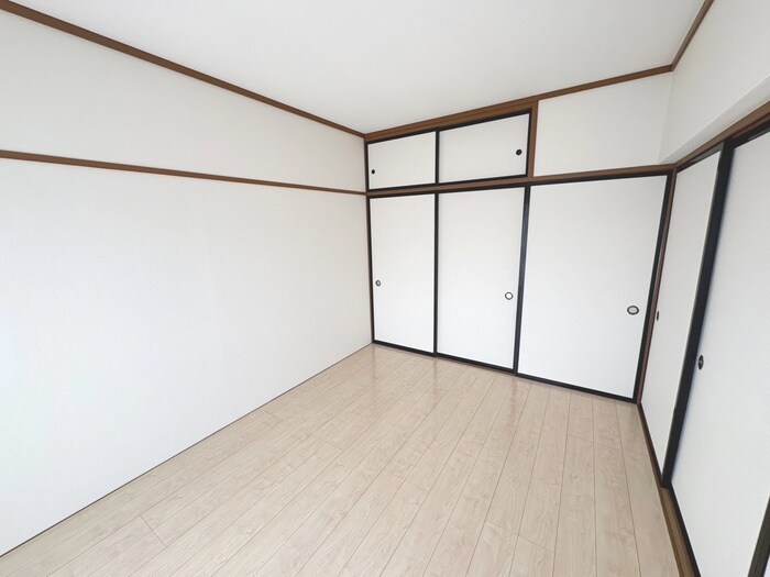 物件内観写真7　(居室)
