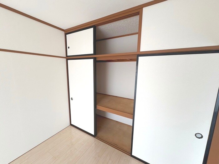 物件内観写真9　(収納)