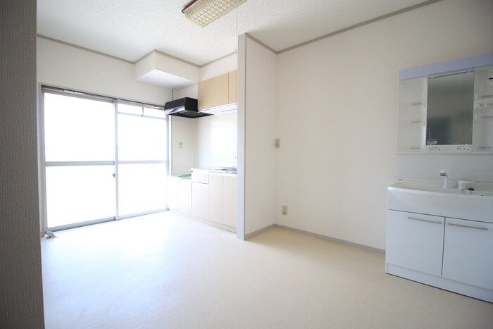 物件内観写真20　(廊下)