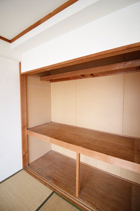 物件内観写真10　(収納)