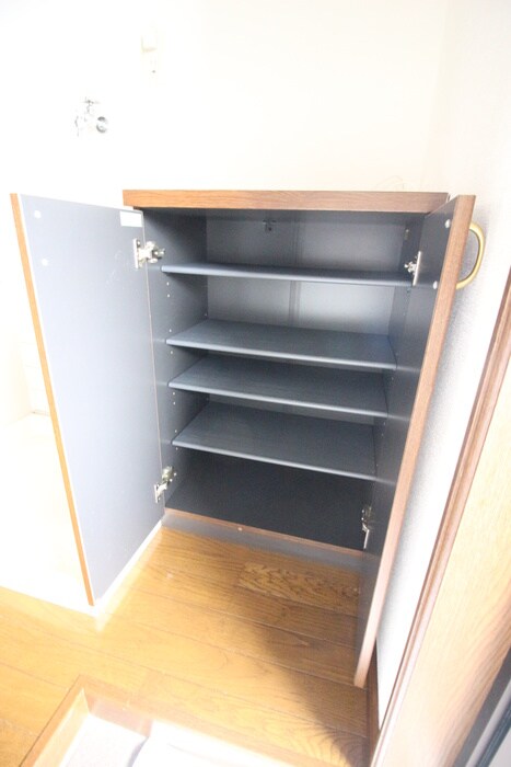 物件内観写真19　(靴箱)