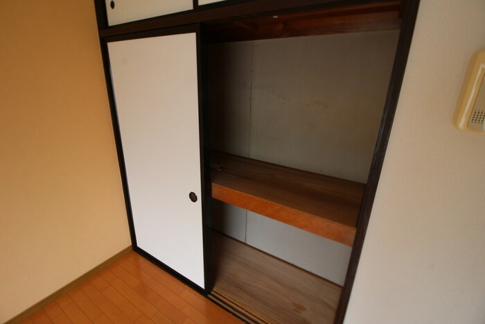 物件内観写真9　(収納)
