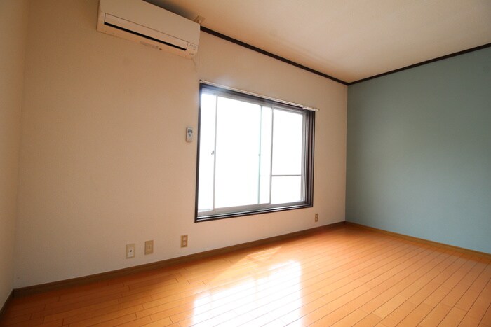 物件内観写真19　(居室)