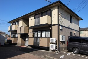 クレセントガーデンⅠ外観写真
