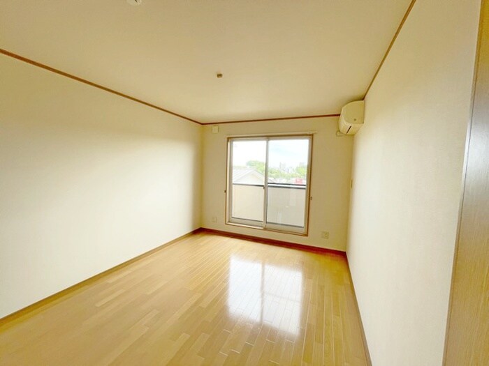 物件内観写真16　(内観写真)