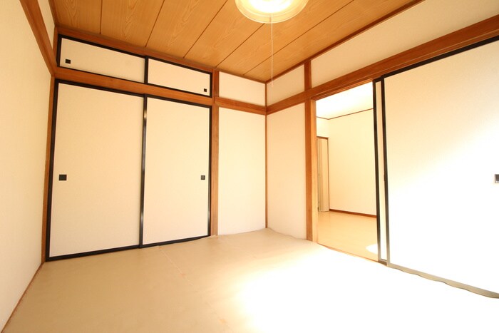 物件内観写真19　(居室)