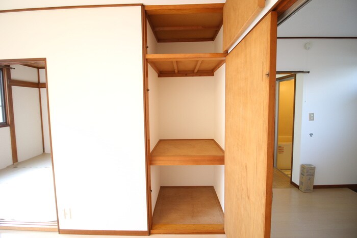 物件内観写真21　(収納)