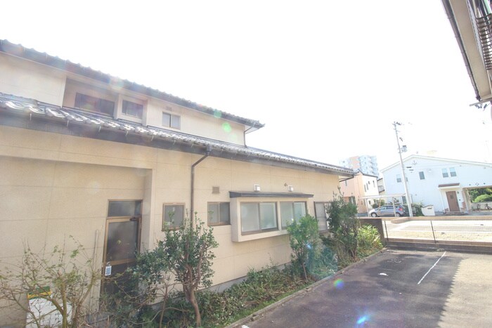 物件内観写真22　(室内からの展望)