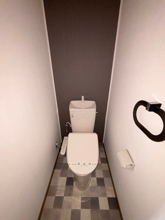 物件内観写真11　(トイレ)