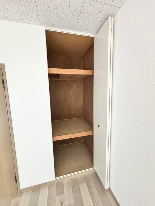 物件内観写真19　(収納)