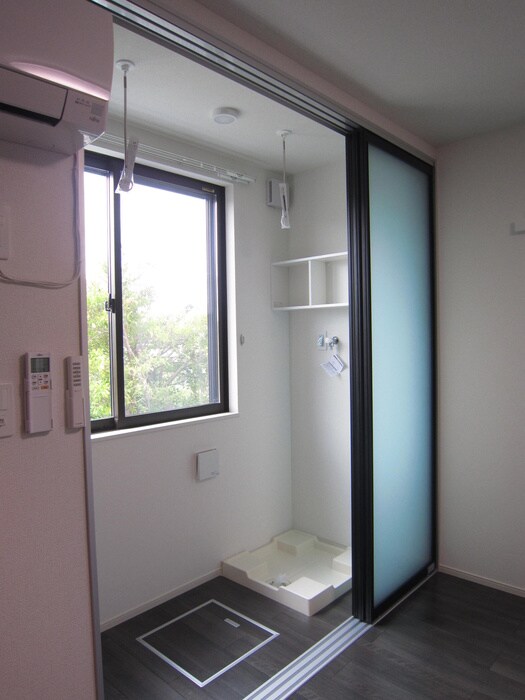 物件内観写真15　(内観写真)