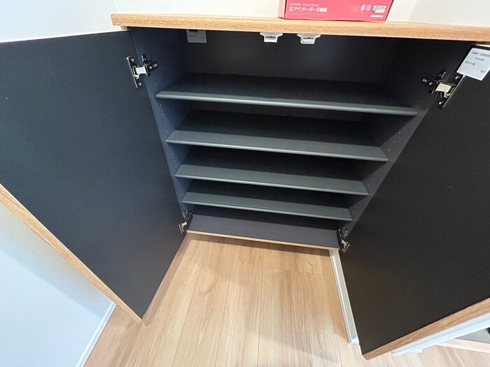 物件内観写真14　(靴箱)