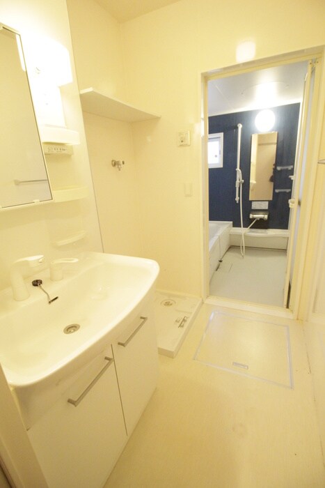 物件内観写真13　(洗面)