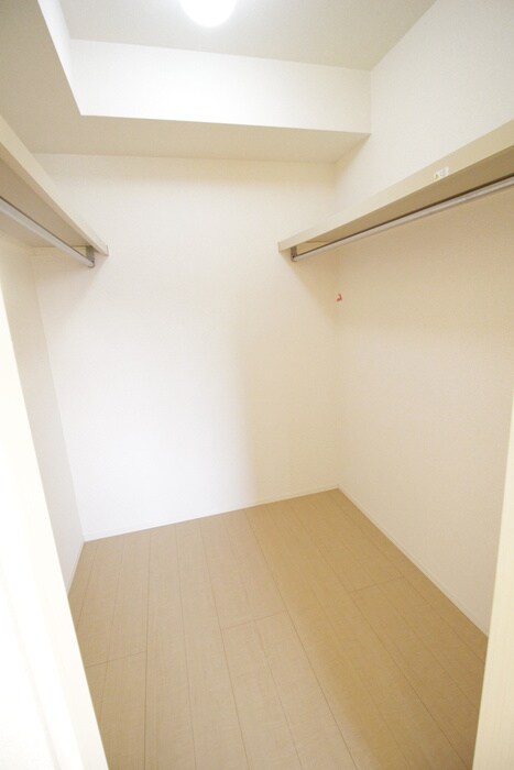 物件内観写真14　(収納)