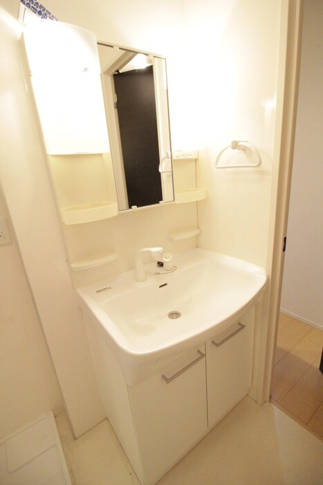 物件内観写真17　(洗面)