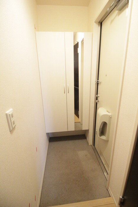 物件内観写真22　(玄関)