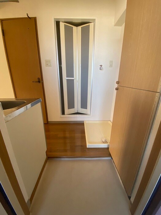 物件内観写真19　(玄関)