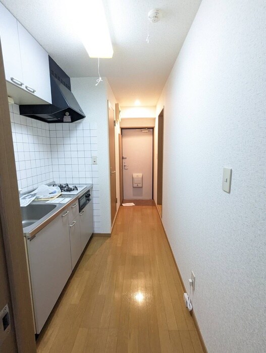 物件内観写真15　(廊下)