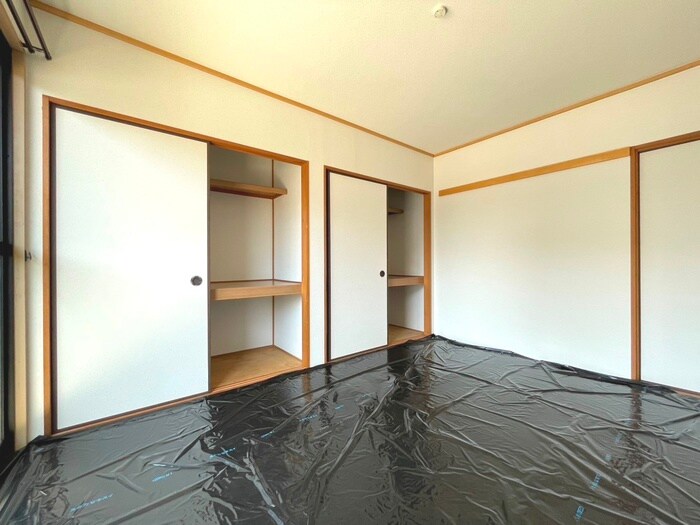 物件内観写真8　(居室)