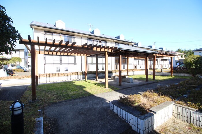 物件外観写真4　(周辺環境)