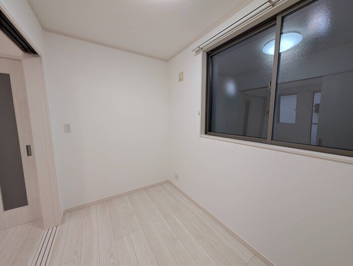 物件内観写真17　(居室)
